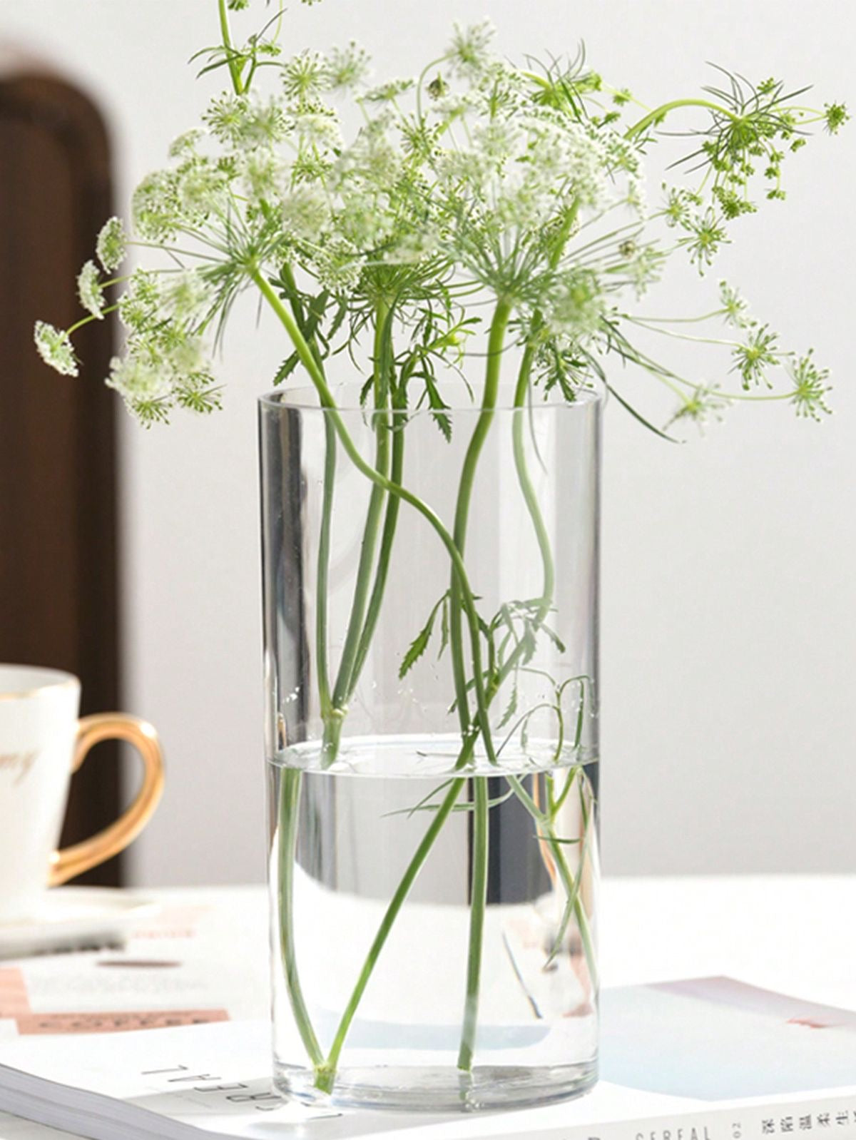 Vase item